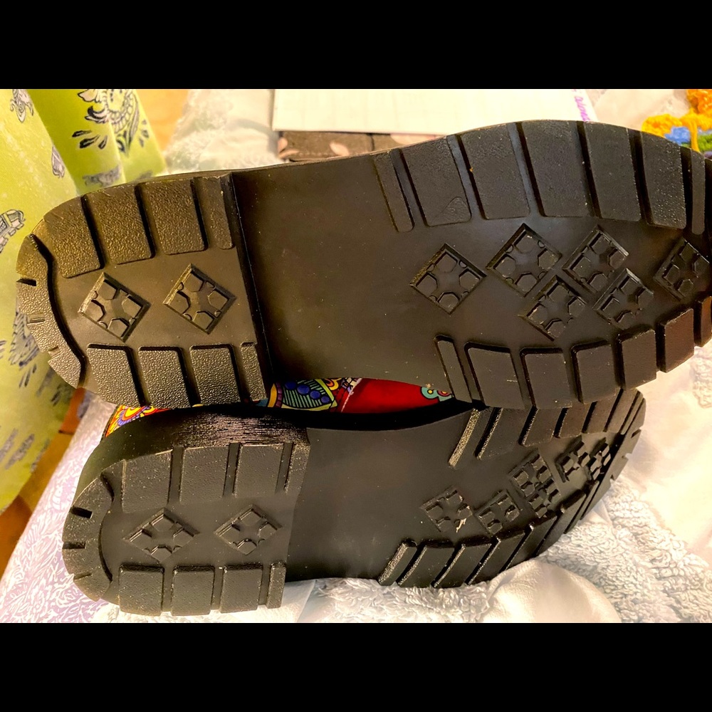 “Flower Child Multi Colored - image 1